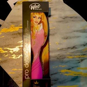 Wet Brush Pro Delangler Disney Princess Aurora